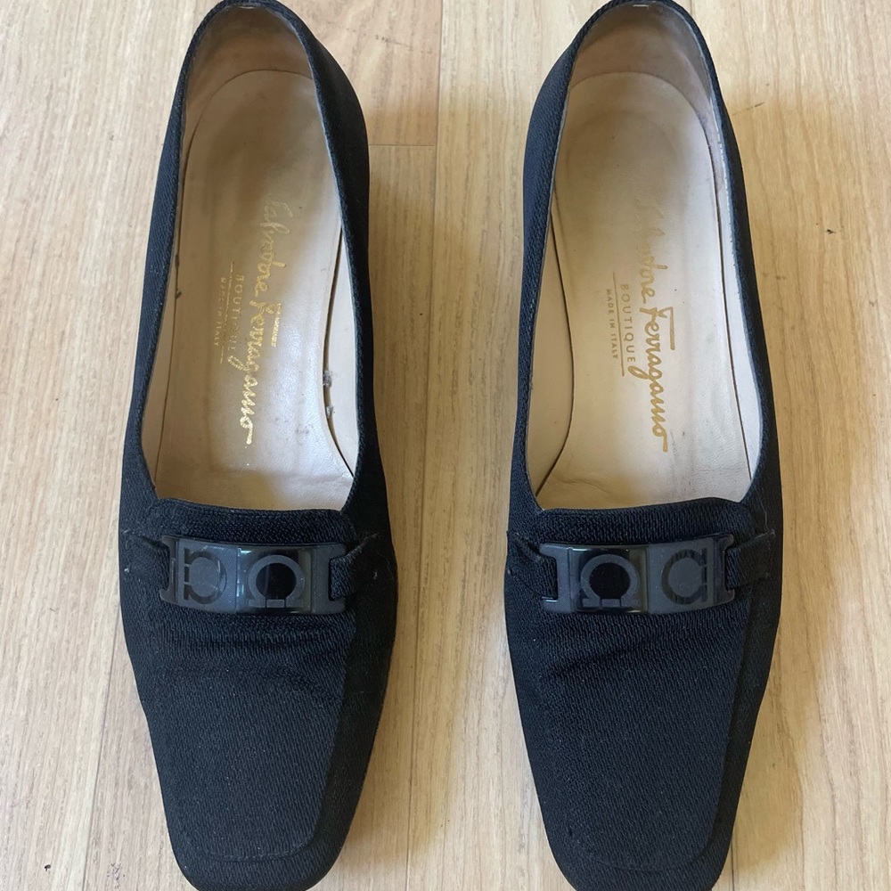 Salvatore Ferragamo Boutique Black Textured Loafers